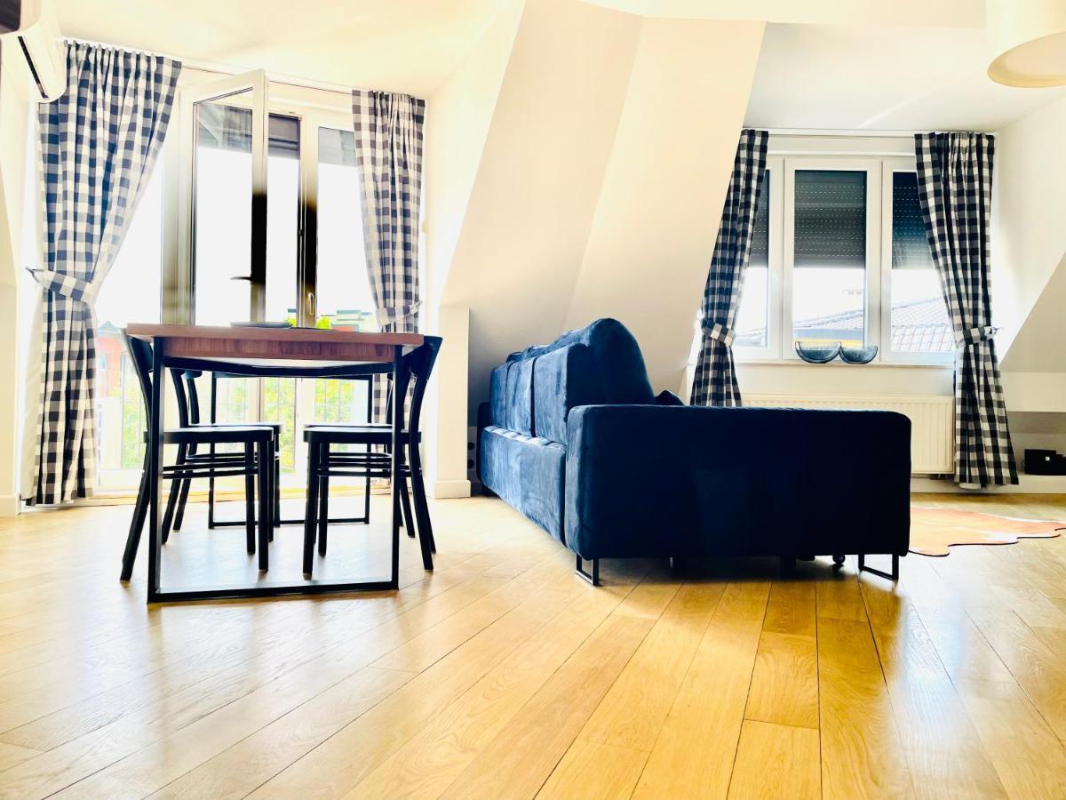 Villa Piano Apartments Warsaw Piaseczno Jozefoslaw エクステリア 写真